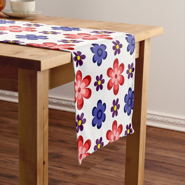 Boho Blue Purple Red Flowers Small Table Runner Kurzer Tischläufer (Beispiel)