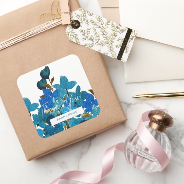 Boho Blue Watercolor-Wildblumen Mit Monogramm Quadratischer Aufkleber (Schenken)