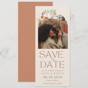Boho-Blumenbogen-Hochzeitsfoto Save The Date