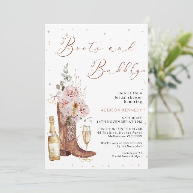 Boho Blush Floral Flasche Boot Bubbly Brautparty Einladung (Stehend Vorderseite)