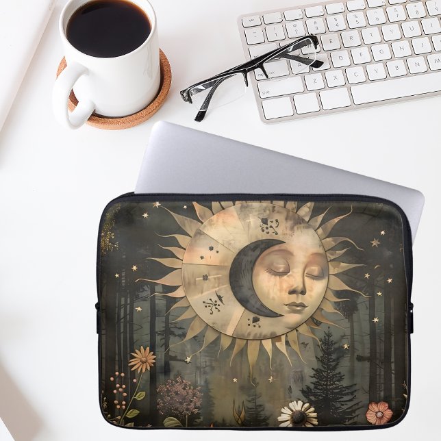 Boho Celestial Sun Moon Wildflower Garden Laptopschutzhülle (Von Creator hochgeladen)