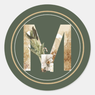 Boho Christmas Monogram M mit Paket und Grüntönen Runder Aufkleber