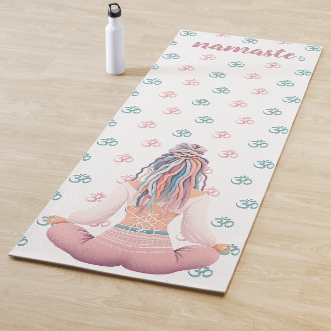 Boho Design- Frau mit Dreadlocks- Meditation- OM Yogamatte (Beispiel)