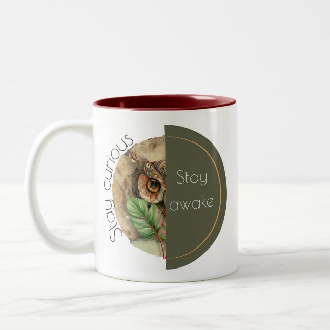 Boho-Eule „Bleib wach“ Kunst Zweifarbige Tasse (Links)