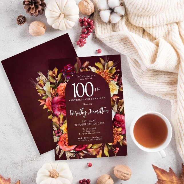 Boho Fall Burgundy Blumenschrift 100. Geburtstag Einladung (Beautiful fall flowers create a rustic Boho arch on this autumn 100th birthday invitation. )