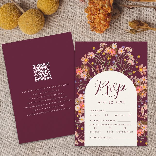 Boho Fall Rustic Wildblume Floral QR Code Wedding RSVP Karte (Boho fall rustic wildflower floral arch elegant script burgundy and ivory cream qr code wedding rsvp)