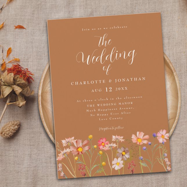 Boho Fall Wildblume Terracotta Einladung (Boho fall wildflower meadow wedding invitation in burnt orange umber terracotta purple yellow)