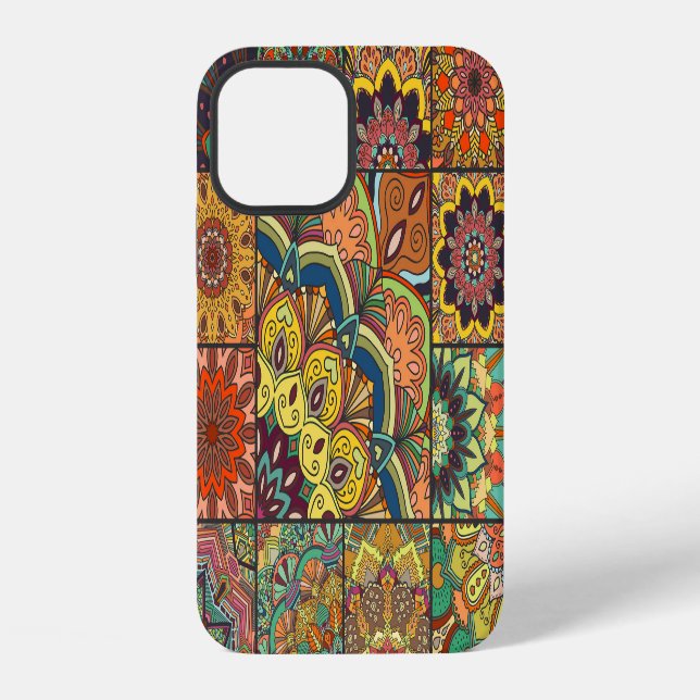 Boho-Fliesen: farbenfrohes Patchwork-Nahtlosmuster iPhone 12 Hülle (Rückseite)