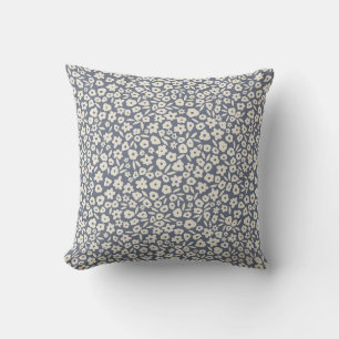 Boho Floral Blume in Blue Erin Kendal Kissen