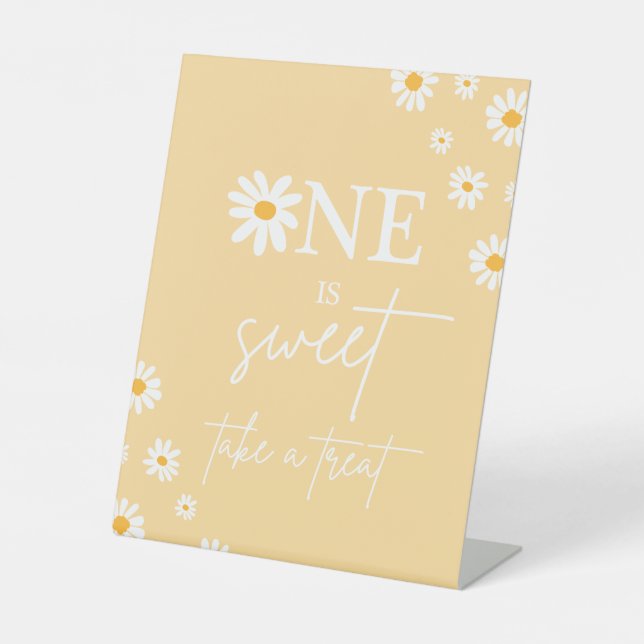 Boho Floral Daisy Groovy Birthday Party Gefallen Sockelschild (Vorderseite)