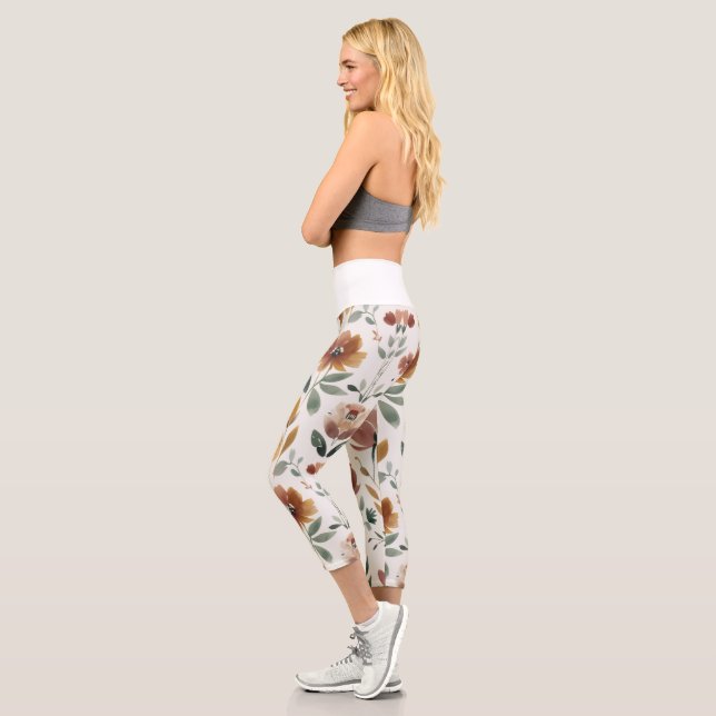 Boho Floral Geometry – Earthy Wildflower Capri Leggings (Links)
