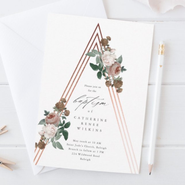 Boho Floral Moderne religiöse Taufe & Christening Einladung (A boho baby baptism with vintage floral greenery and rose gold structure.)