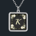 Boho Floral Monogram Bridesmaid Geschenk Versilberte Kette<br><div class="desc">Dieses hübsche boho blumenmonogramm Brautmagazin Design ist sicher gefallen mit seinem niedlichen floralen personalisierten Design. Dieses Design zeichnet sich durch antike weiße Rosen mit einem cremefarbenen Monogramm aus. Personalisieren Sie es mit dem Monogramm Ihrer Wahl und passen Sie den Schriftart und die Farbe nach Ihren Wünschen an.</div>