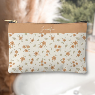 Boho Floral Neutral Ditsy Flower Print Name Beige Zubehörtasche