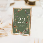Boho Floral Tischnummer<br><div class="desc">Machen Sie Ihre Tische auffällig mit unseren Sage Green Wildblume Tischnummern, mit den Namen der Braut und des Bräutigams und dem Hochzeitstag. Diese Tischnummern mit Aquarellfarben und eleganten Salbei-Grün-Wildblumen führen die Gäste zu ihren Sitzplätzen und sorgen für eine personalisierte Touch in Ihrem Empfang.</div>