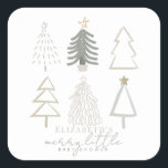 Boho Green Christmas Trees Baby Shower Quadratischer Aufkleber<br><div class="desc">Der Babyduschaufkleber dieses hoteleigenen "fröhlichen kleinen Babyduschs" mit Weihnachtsbäumen in grünen Schattierungen. Personalisieren Sie es für Ihre Bedürfnisse. In meinem Geschäft finden Sie passende Produkte.</div>