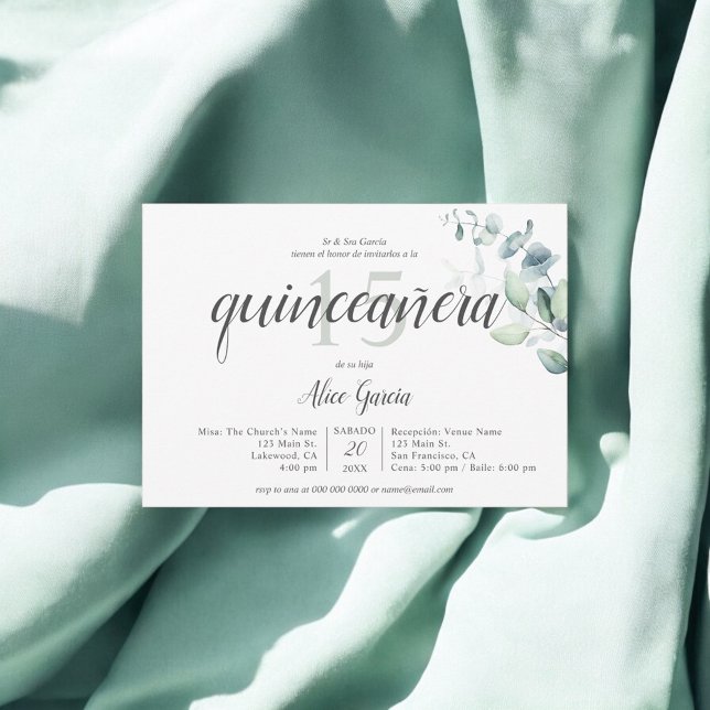 `Boho Green Eucalyptus Quinceanera Invitation (Créateur téléchargé)