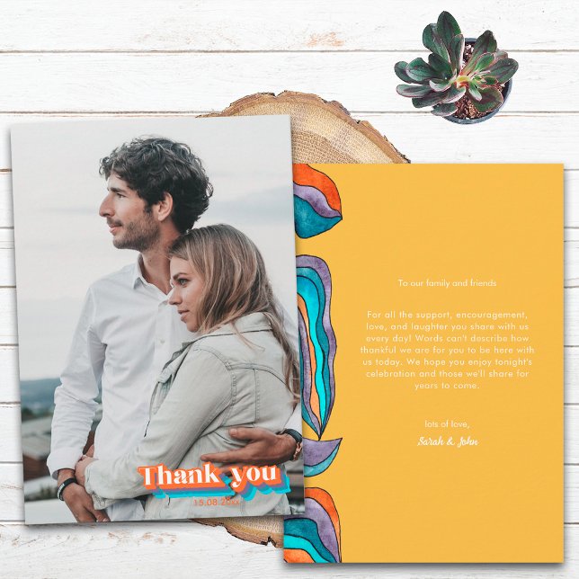 Boho Groovy Retro Yellow Orange Typografie Wavy Dankeskarte (Front and Back)