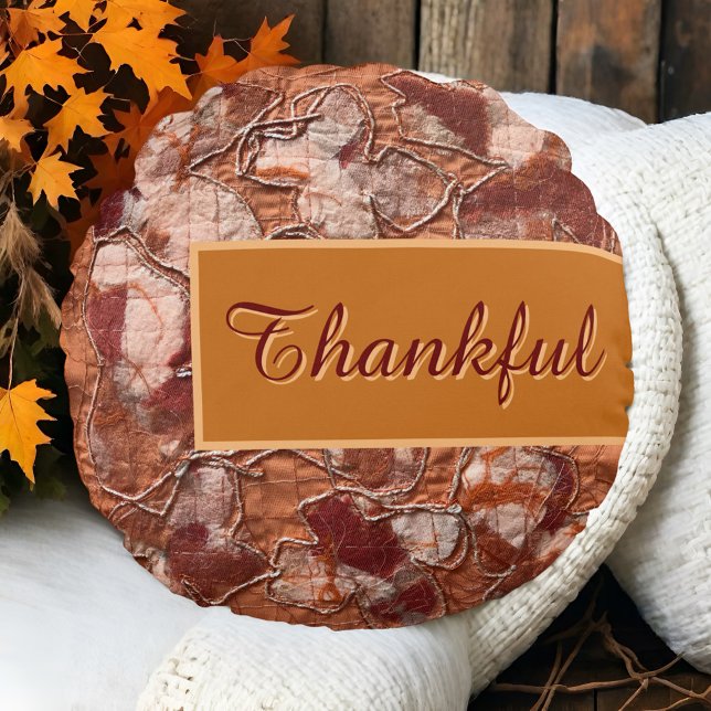 Boho Herbstskript rustikale orange Dankeschön Stic Rundes Kissen (Von Creator hochgeladen)