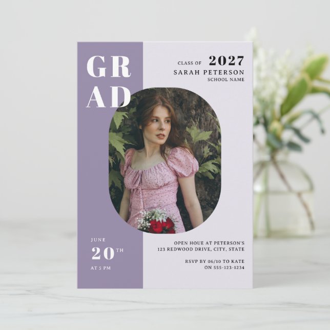 Boho Lavender Bold Typografy Foto Abschluss Einladung (Stehend Vorderseite)