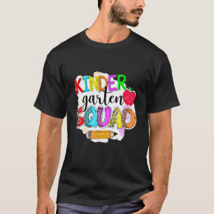 Boho-Leoparden-Kindergartenerzieherin-Team erster T-Shirt