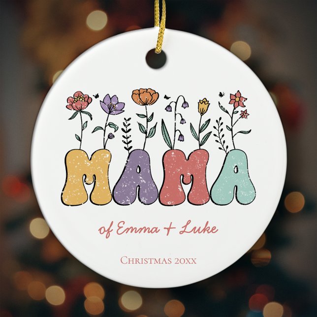 Boho Mama Text mit Blume und Kid-Namen Weihnachten Keramik Ornament (Give the special mom in your life a personalized Christmas ornament!)