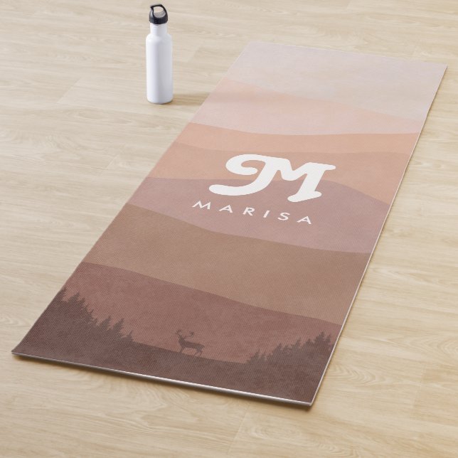 Boho Monogram Mountains & Forest Pink Yogamatte (Beispiel)