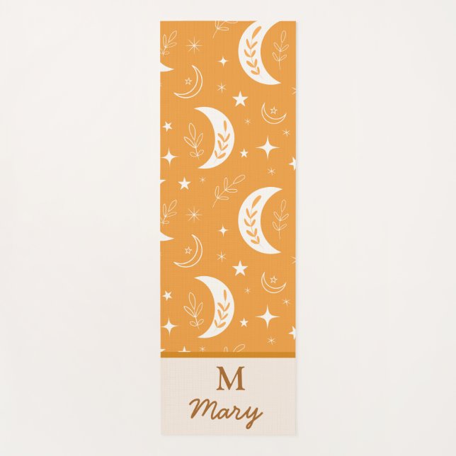 Boho Moon Muster auf Orange Mit Monogramm Yogamatte (Vorderseite)