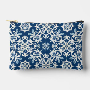 Boho-Ornamentmuster in Weiß-Blau Vintage Zubehörtasche