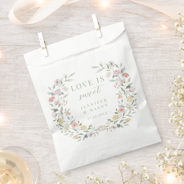 Boho Pastel Floral Liebe ist süße Hochzeit Vielen  Geschenktütchen (Ausgeschnitten)