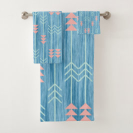 Boho Pink White and Blue Arrow Badhandtuch Set