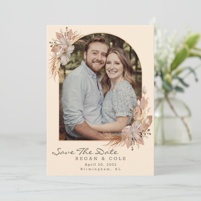 Boho Pompas Grass Save the Date Wedding Card Einladung (Stehend Vorderseite)