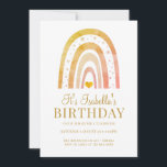 Boho Rainbow Gold Kids Einladung zur Geburtstagspa<br><div class="desc">Ein süß leuchtender orangefarbener goldfarbener Regenbogen mit Sternen und goldener Geburtstagsfeier mit einem kleinen goldenen Herz inmitten des Regenbogens. Ein moderner,  süßer Kontrast von Schrift und Serif goldfarbenen Typ. Einfach und skurril.</div>