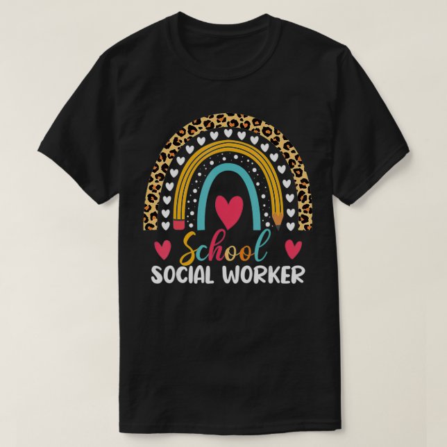 Boho Rainbow Leopard Pattern T-Shirt (Design vorne)