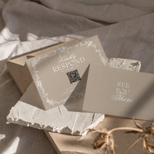 Boho Soft Taupe Blumen QR-Code Botanische Hochzeit RSVP Karte