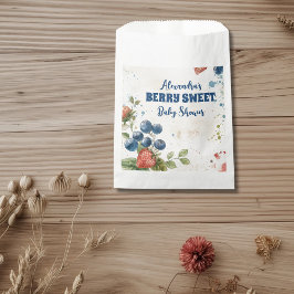 Boho Strawberry Berry Sweet Baby Shower Geschenktütchen