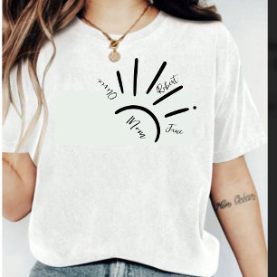 Boho Sun Mom Nom de l'enfant Sun rays T-shirt Femm