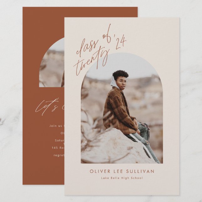 Boho Terracotta Arch Foto Abschluss Einladung (Vorne/Hinten)