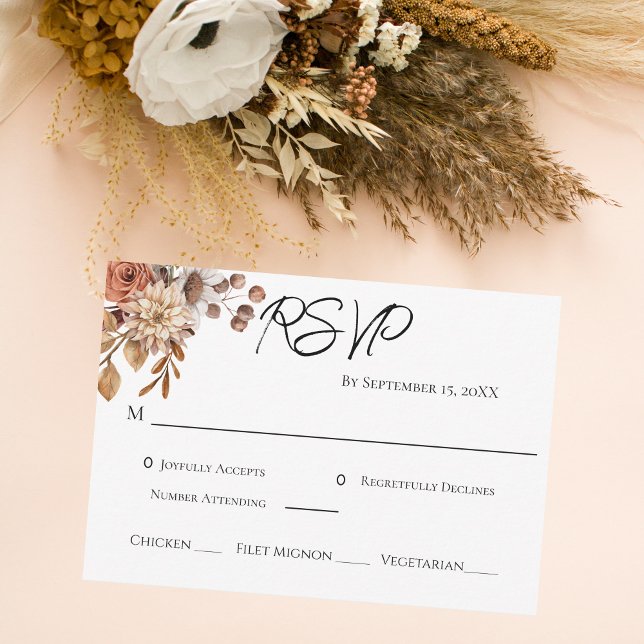 Boho Terracotta Brown Floral Entree Wedding RSVP Karte (Von Creator hochgeladen)