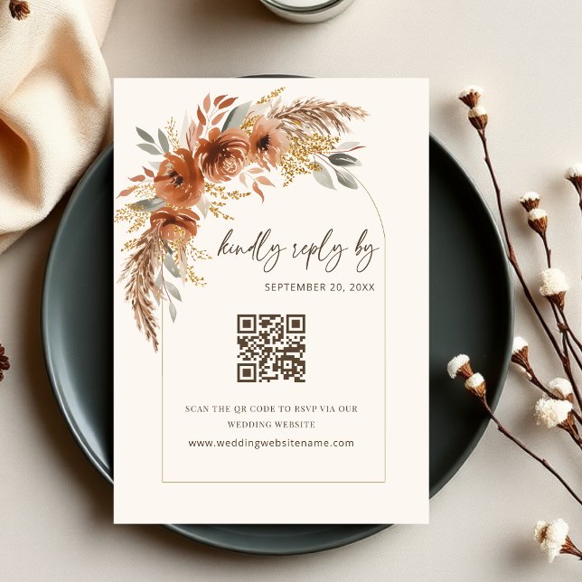 Boho Terracotta Rust Fall Floral Wedding QR Code RSVP Karte (Elegant Terracotta Rust Fall Floral Wedding RSVP Card with QR Code)