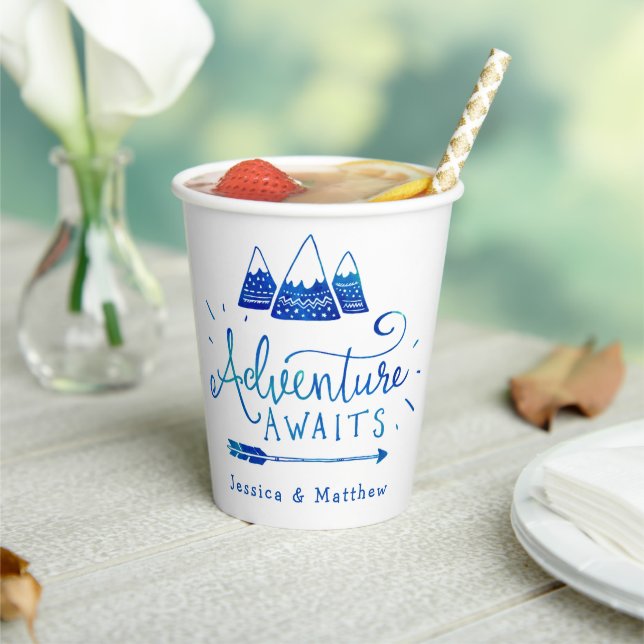 Boho Tribal Blue "Adventure Awaits" Baby Shower Pappbecher (In Situ)