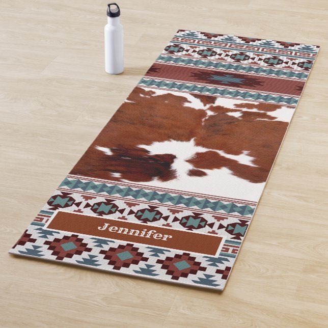 Boho Western Cowhide Name Yogamatte (Beispiel)