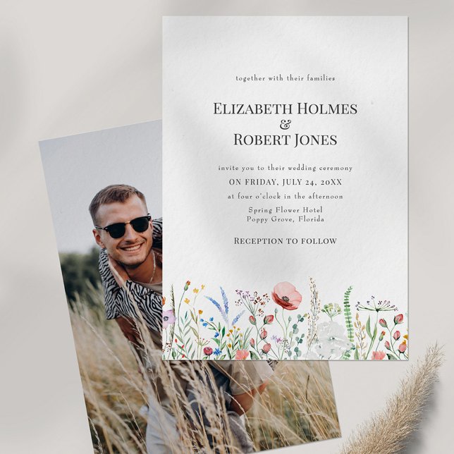 Boho Wildblume Meadow Couple Foto Wedding Einladung (Von Creator hochgeladen)