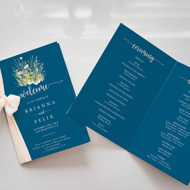 Boho Wildblume Navy Folded Wedding Programm (Von Creator hochgeladen)