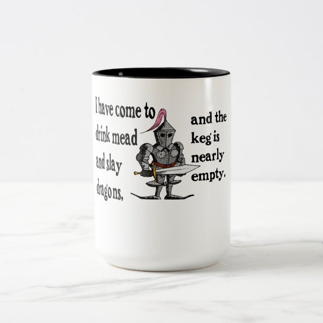 Boire du boue, tuer dragon drôle de motivation Mug (Centre)