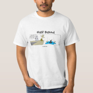 Boissons diluées drôles au T-shirt de barre