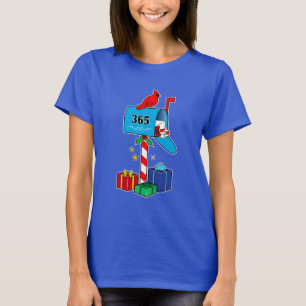 Boîte aux lettres de Noël avec T-shirt cardinal et