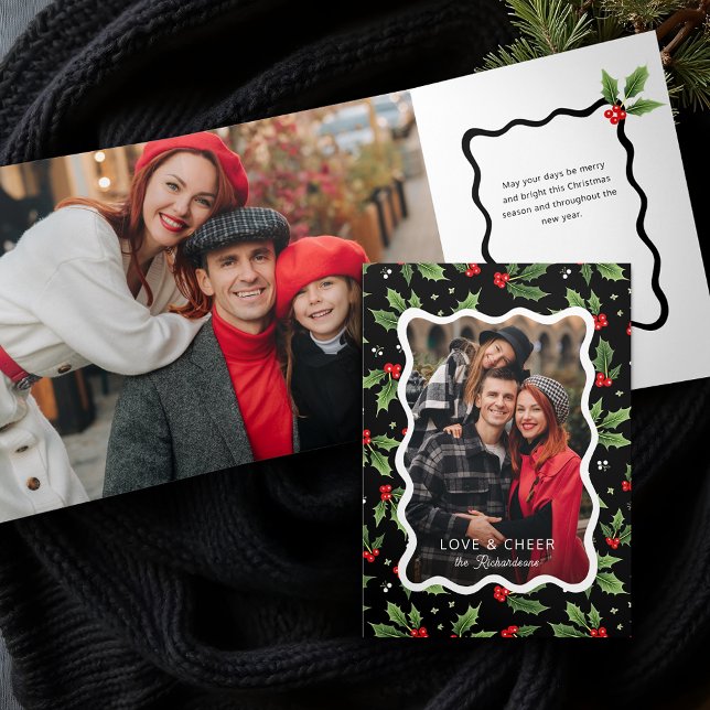 Bold Black Christmas Holly Wavy Frame Foto Dreifach Gefaltete Karte (Von Creator hochgeladen)