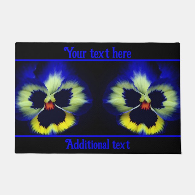 Bold Blue Pansy Blume Personalisiert Fußmatte (Vorderseite)