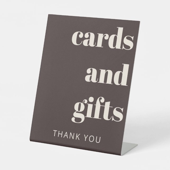 Bold Earthy Brown Modern Wedding Cards Gifts Sockelschild (Vorderseite)